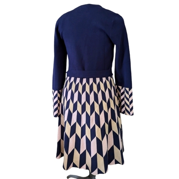 Eliza J Navy Flare Minimalist Sweater Dress ..Size XL - Picture 3 of 7